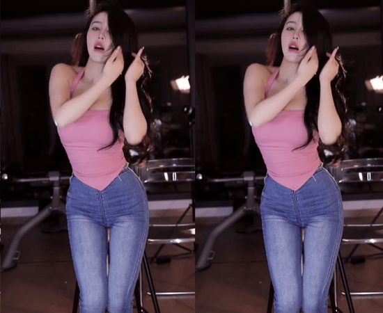 Nữ streamer bật khóc nức nở ngay trên livestream vì yêu cầu