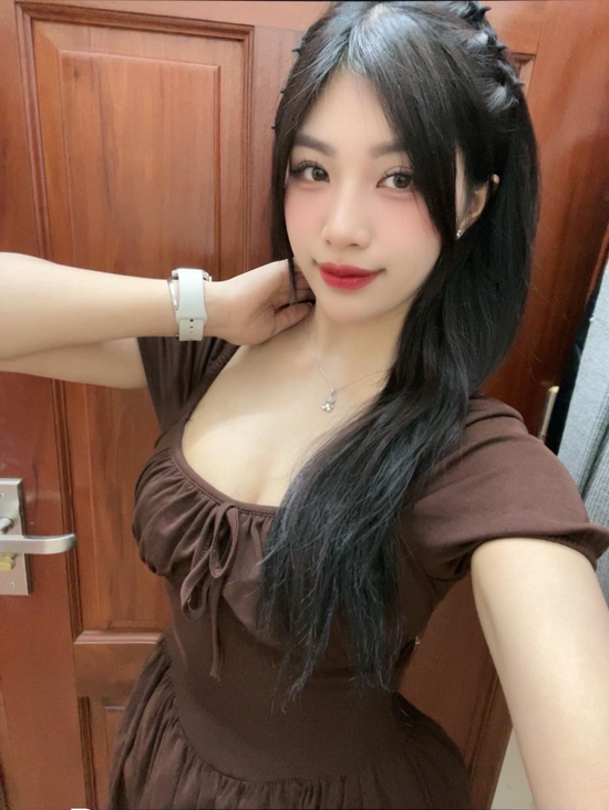 photo-1740970894979