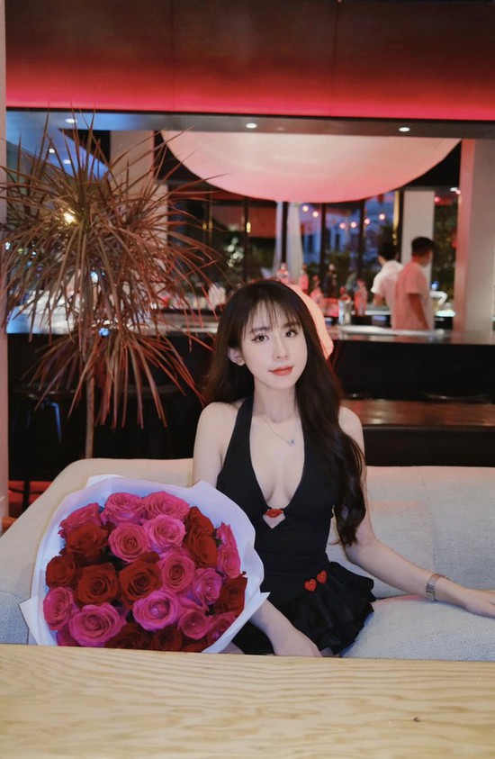 Nữ cơ thủ buông lời