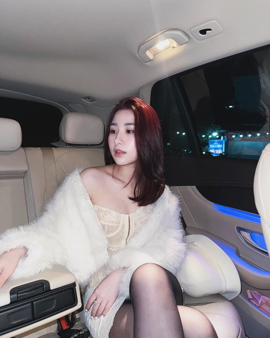 "Vợ quốc dân" Tiểu Hý gây thương nhớ với bộ ảnh tuyệt đối "slay"- Ảnh 2.