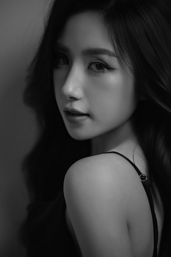 "Vợ quốc dân" Tiểu Hý gây thương nhớ với bộ ảnh tuyệt đối "slay"- Ảnh 7.