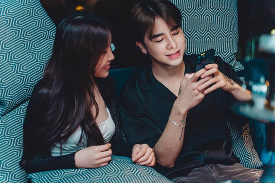 Zeros có loạt động thái mới về mối quan hệ với "phú bà" streamer, nghi vấn "làm content"- Ảnh 1.