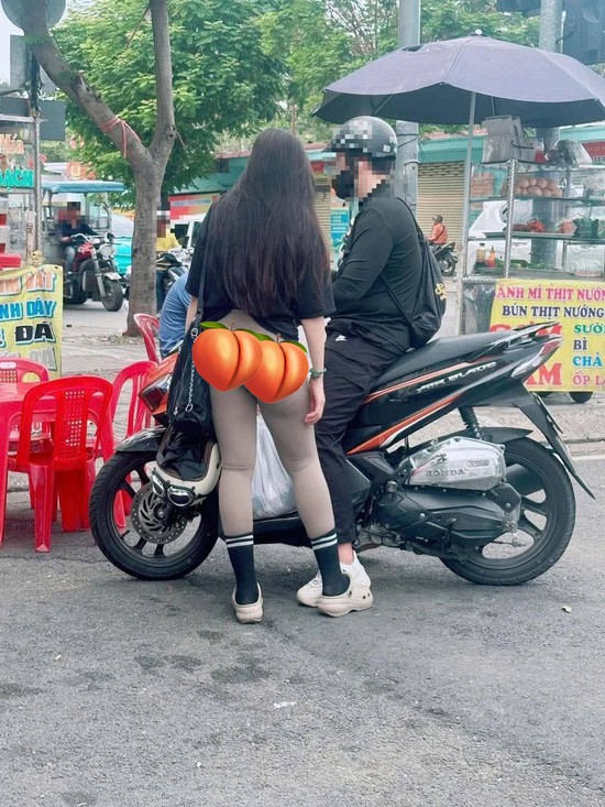Hình ảnh cô gái diện đồ