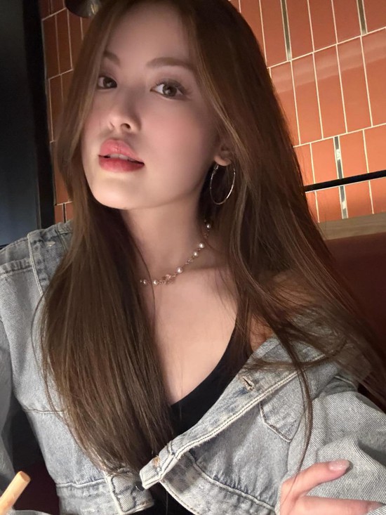 Hot girl Babyboo liên tục tung ảnh 