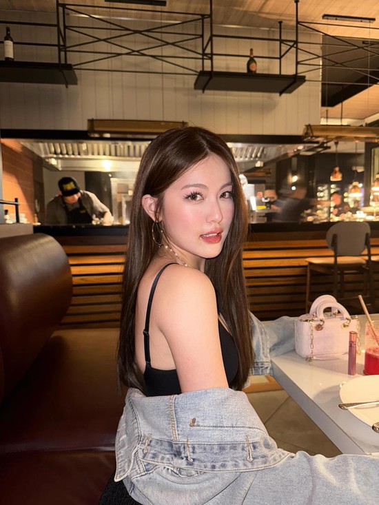 Hot girl Babyboo liên tục tung ảnh 