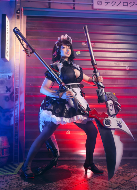 Tự "chế đồ" để cosplay, hot girl 2 triệu follow khiến cộng đồng bùng nổ với thành quả vượt ngoài tưởng tượng- Ảnh 1.