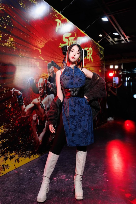 Remind cosplay Chun-Li đi xem phim- Ảnh 3.