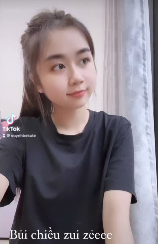 Không nhận ra nhan sắc thuở thơ ngây của hot dancer Quỳnh Meo- Ảnh 3.