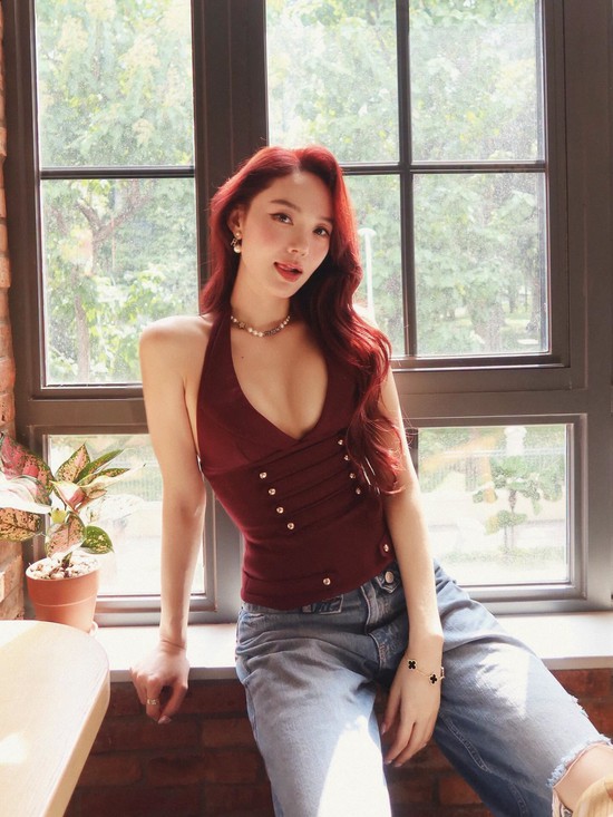 Minh Hằng tuyên bố "comeback", khoe dáng táo bạo khiến CĐM ngỡ ngàng- Ảnh 3.