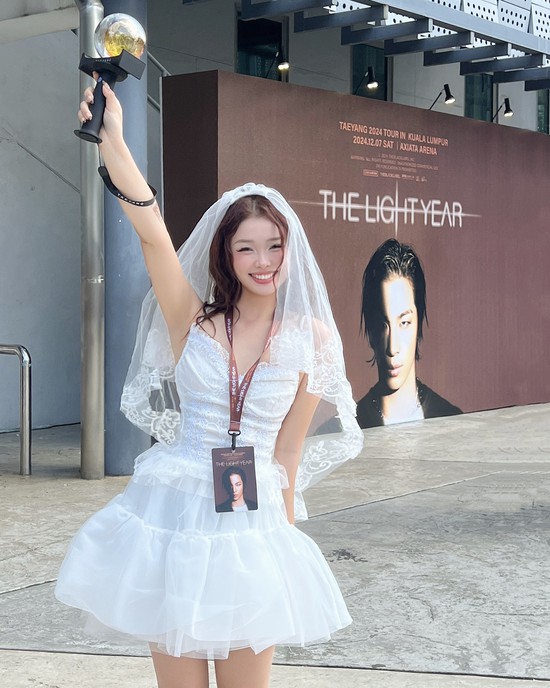 Danh tính "cô dâu concert" gây sốt tại show BIGBANG: Không phải lần đầu diện váy cưới đi đu thần tượng- Ảnh 12.