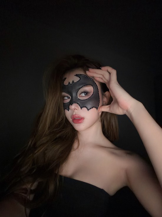 Cập nhật không khí hóa trang Halloween 2026: Chưa năm nào coi đã con mắt như năm nay!- Ảnh 20.