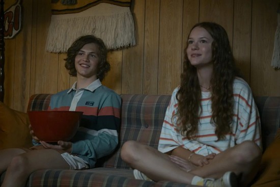 Phim 18+ đang gây phẫn nộ: Cảnh nóng vượt quá giới hạn, nữ chính có hành động đáng xấu hổ- Ảnh 6.
