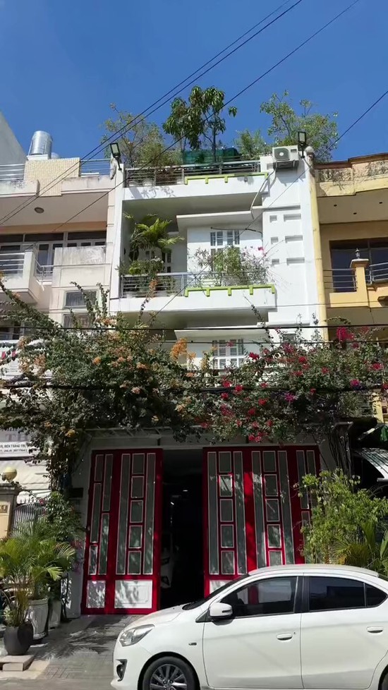 Mắc cỡ giùm tiểu thư Việt chi 200 triệu dao kéo: Diễn xuất thua cả AI, xem Ngu Thư Hân còn thấy hay hơn- Ảnh 7.