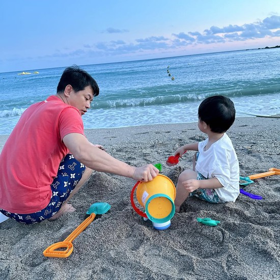 Nữ tiếp viên hàng không nổi tiếng nghỉ việc sống đời “phú bà” sau khi kết hôn: Hé lộ danh tính chồng - Ảnh 8.