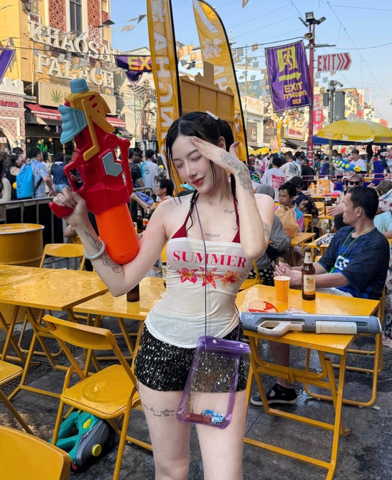 Từng có pha tạo dáng gây tranh cãi, nữ streamer đình đám Cô Chíp giờ ra sao?- Ảnh 5.