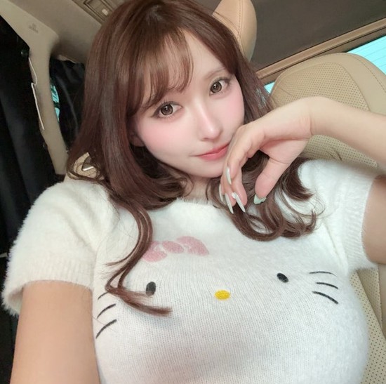 Yua Mikami vướng tranh cãi vì nhắn tin chất vấn khách hàng, nghi vấn để bảo vệ bạn thân- Ảnh 1.