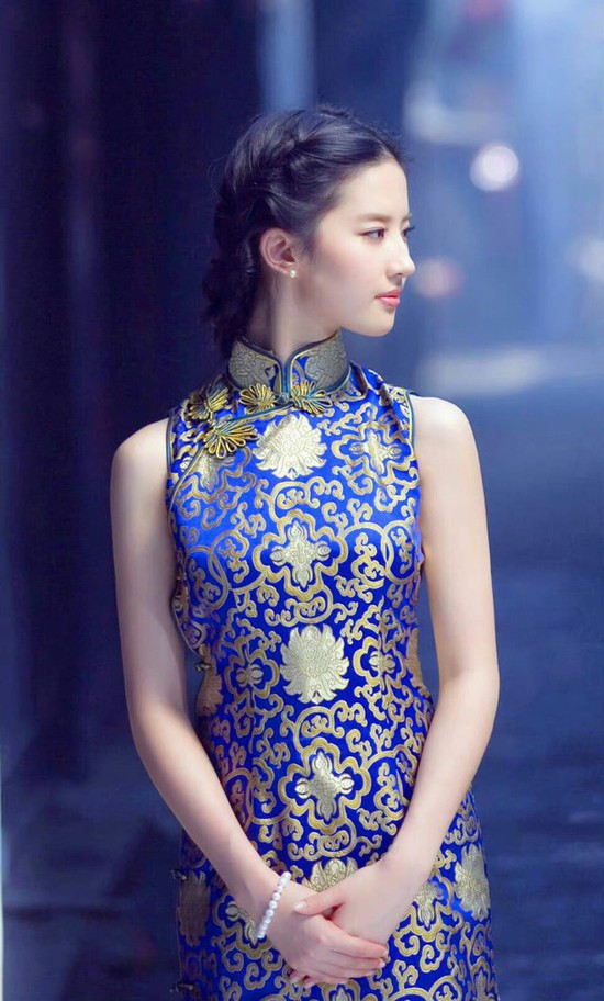 Hình ảnh 16 năm trước của Lưu Diệc Phi hot lại nhờ đặc quyền không phải ai cũng có- Ảnh 3.