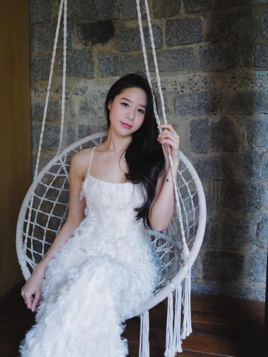 Nữ MC xinh đẹp đến nỗi fan khẳng định "lấn lướt" cả dàn hot girl World Cup 2026 - Ảnh 6.