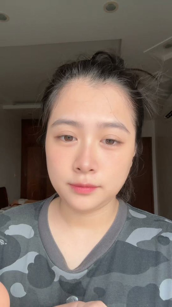 Không nhận ra nữ streamer "vạ miệng" ngày ấy: Từng kiếm nửa tỷ trong một năm, giờ yên bề gia thất bên gia đình nhỏ- Ảnh 7.
