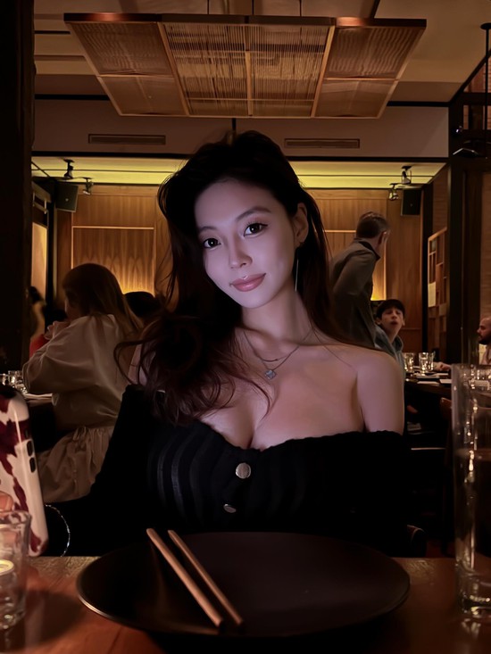 Nữ nghiên cứu sinh tiến sĩ AI bất ngờ nổi tiếng sau một đêm vì quá xinh đẹp!- Ảnh 5.