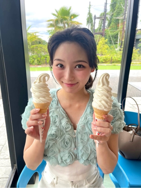 Nữ nhân viên Starbucks đẹp nhất Nhật Bản bỏ nghề, chuyển hướng làm hot girl gợi cảm, ảnh mới hút gần 13 triệu lượt xem- Ảnh 6.