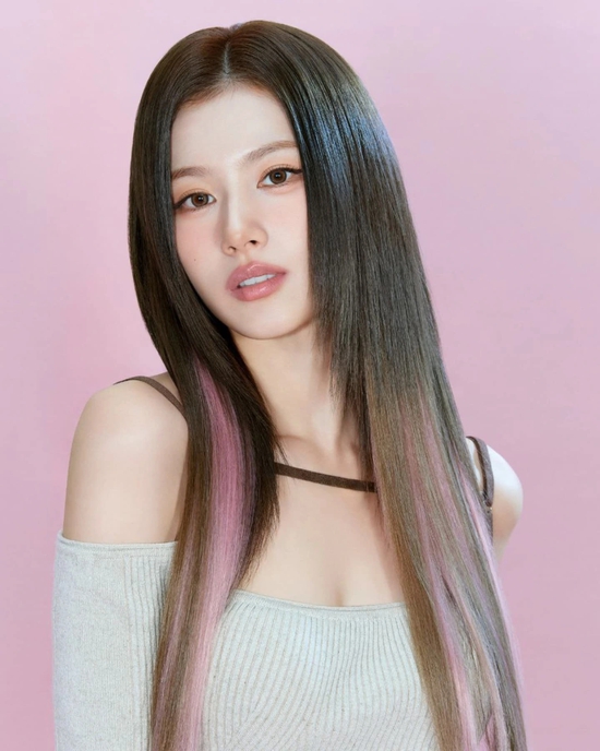 Mỹ nhân quyết định đi đóng phim làm cả showbiz rung chuyển: Visual top 3 thế giới, soi mỏi mắt không thấy khuyết điểm- Ảnh 1.