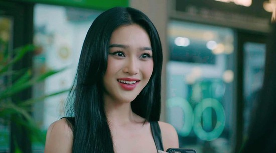 Hot rần rần mỹ nhân có gương mặt bướng nhất Vbiz: Càng ngông càng cuốn, độ sexy thì khỏi bàn- Ảnh 5.