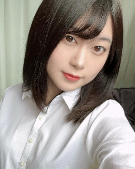 Hot girl nổi tiếng từ bỏ sự nghiệp, chuyển hẳn sang gõ code để kiếm sống, fan ngỡ ngàng vì thay đổi 180 độ- Ảnh 3.