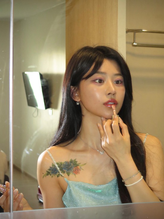 Bà đồng sexy nhất Hàn Quốc thừa nhận độ ngực, muốn có body giống Jennie- Ảnh 8.