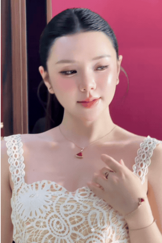Gương mặt của Quỳnh Kool không thể nào như thế này được- Ảnh 2.