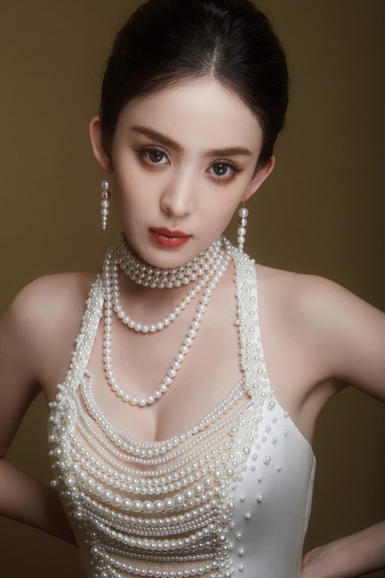 10 mỹ nhân có ngũ quan đẹp nhất Trung Quốc: Phạm Băng Băng xếp sau Lưu Diệc Phi, hạng 1 là kiệt tác nghệ thuật - Ảnh 10.