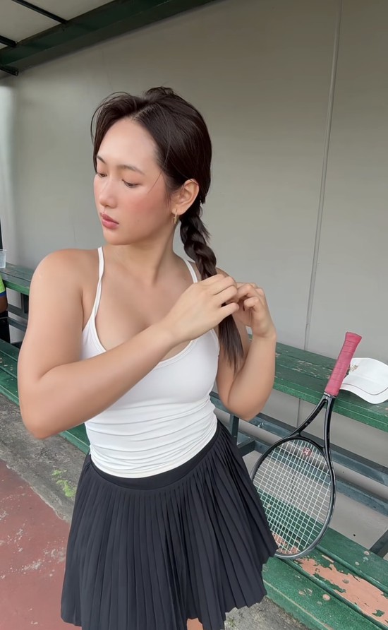 Mê đủ môn rồi, dàn mỹ nhân Việt cuối cùng vẫn quay về với tennis: Cái chất “quiet luxury” khó mà thay thế - Ảnh 17.