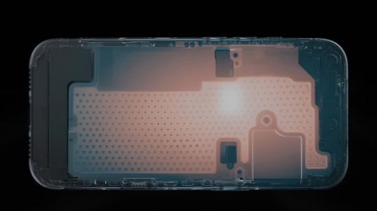 Tản nhiệt Vapor Chamber thế hệ mới: Điểm chung giúp 18 Pro Max và iPhone Duo tối ưu hiệu năng - Ảnh 3.