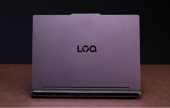 Lenovo LOQ 15IPH11 kết hợp LOQ 27-10: Cặp đôi hoàn thiện góc gaming thế hệ mới - Ảnh 2.