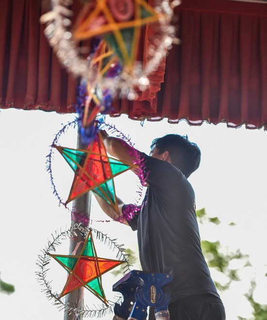 Có một món đồ chơi Trung thu quý giá mà không sàn thương mại điện tử nào bán cho bạn - Ảnh 2.