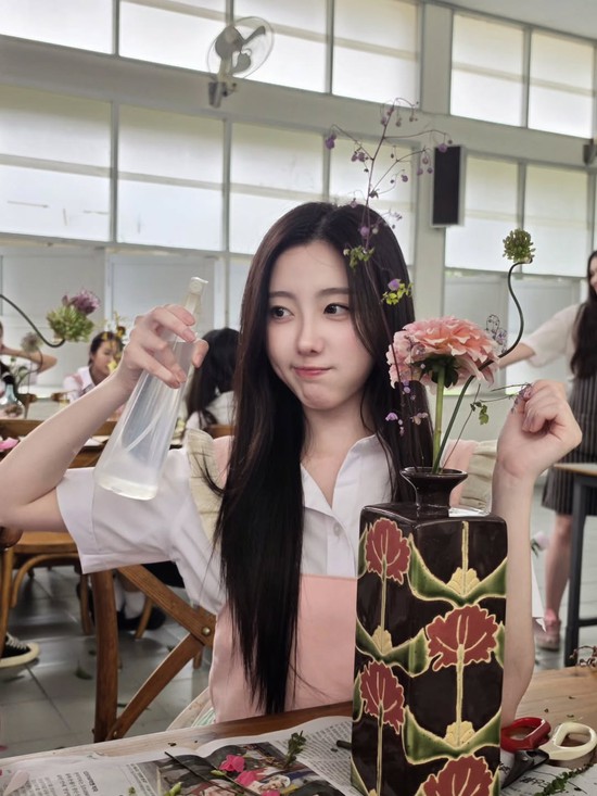 Viral clip mỹ nhân 2K5 bắn cung "rụng cả tim fan", nụ cười bừng sáng không cưỡng lại nổi - Ảnh 3.