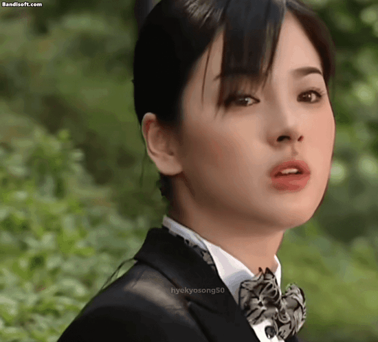 Song Hye Kyo 25 năm trước: Nhan sắc đẹp hơn thiên thần ở vai diễn nổi loạn nhất sự nghiệp- Ảnh 1.