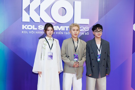 KOL Summit 2026: 34 CLB Niềm tin số và 1.500 khách mời ký cam kết đồng hành kiến tạo niềm tin số - Ảnh 20.
