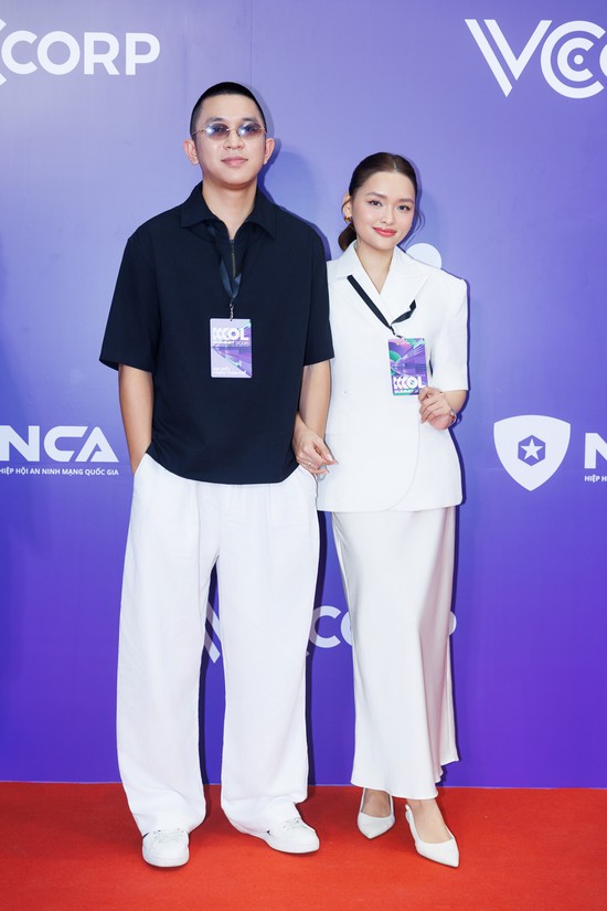 KOL Summit 2026: 34 CLB Niềm tin số và 1.500 khách mời ký cam kết đồng hành kiến tạo niềm tin số - Ảnh 23.