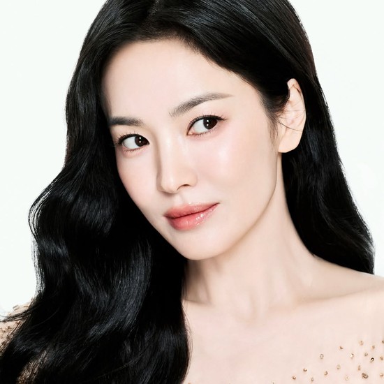 Viral nhan sắc tuổi 23 của Song Hye Kyo: So với hiện tại mà ngỡ ngàng!- Ảnh 6.