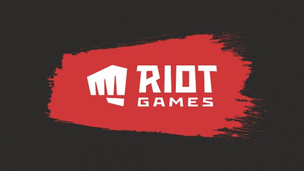 Riot Games employees lamented that they were reported by gamers and forced to change the ingame name for using the word “Riot”