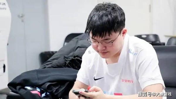 “One day, Uzi left the gaming house without anyone knowing”