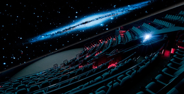 Khám phá bên trong rạp chiếu phim IMAX ở Việt Nam