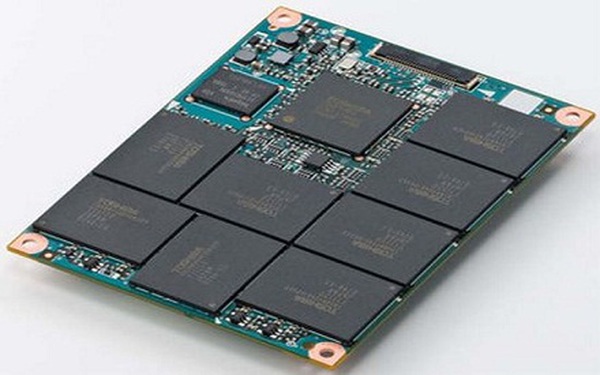 Lịch sử phát triển của ổ cứng thể rắn (SSD)