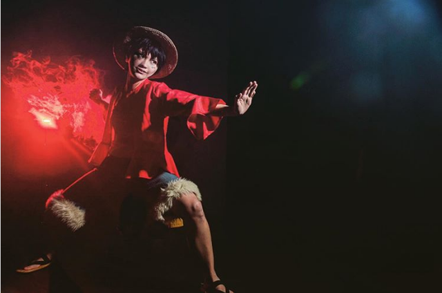 One Piece: 10 phiên bản cosplay Luffy tuyệt vời đến mức chả khác gì trong manga / anime - Ảnh 4.