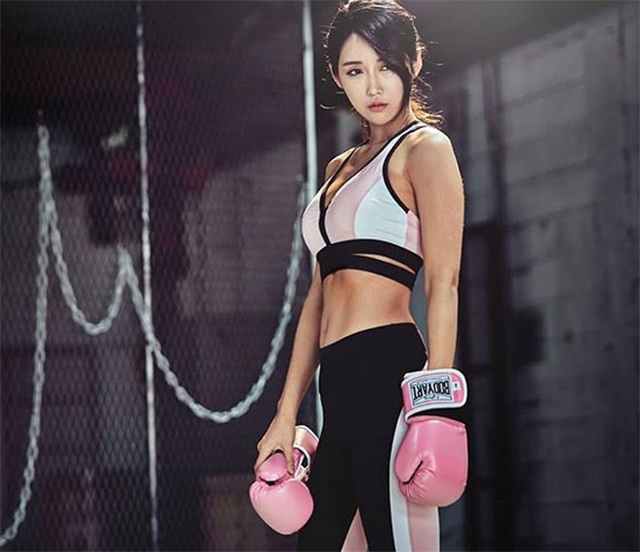 Đường cong tuyệt phẩm của gái xinh Hàn Quốc, Ring Girl số 1 MMA châu Á - Ảnh 3.