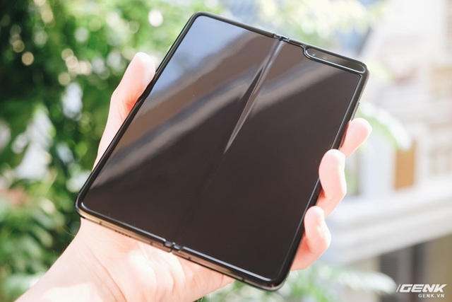Galaxy Fold: Chiếc smartphone dành cho các sếp - Ảnh 3.