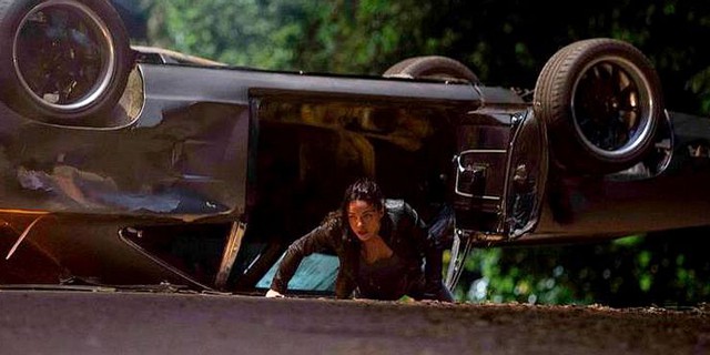 Điểm danh loạt siêu xe bóng hồng xinh đẹp Letty từng cầm lái trong series ‘Fast & Furious’ - Ảnh 3.