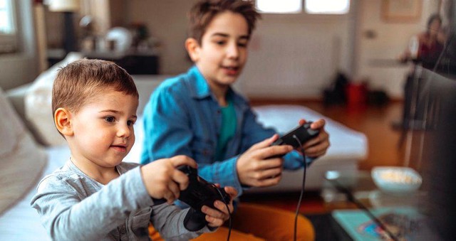 Nghiên cứu cho thấy, chơi game khi còn nhỏ giúp trẻ giúp tăng cường trí nhớ và kiểm soát sự ức chế tốt hơn - Ảnh 1.