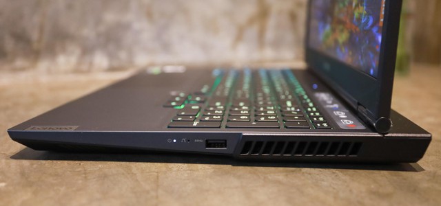 Đánh giá Lenovo Legion 5i - Laptop gaming tầm trung đỉnh của đỉnh - Ảnh 6.
